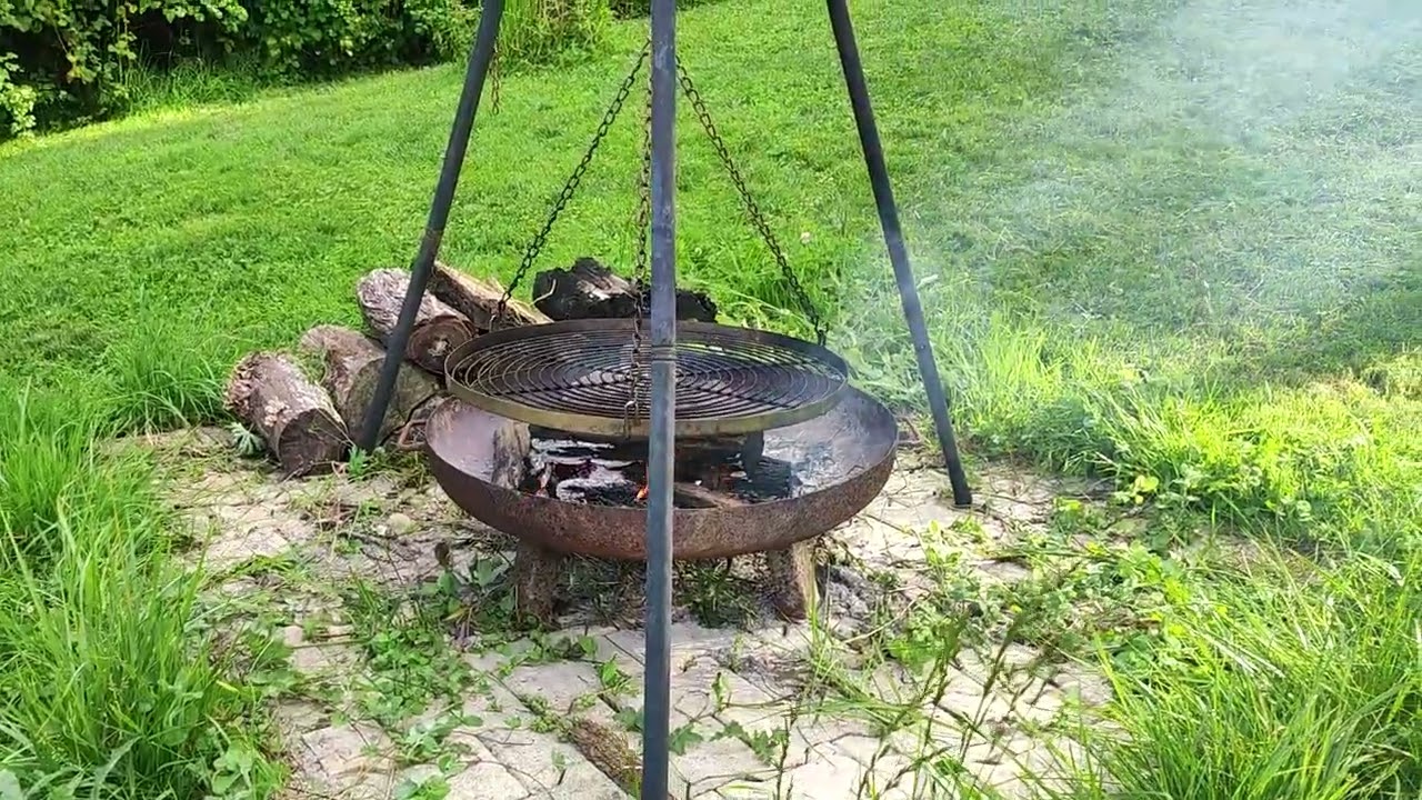 Soirée grillades entre amis au Clos des garrigues