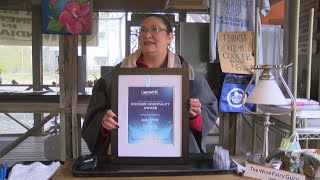 Local woman wins state's Hoosier Hospitality Award