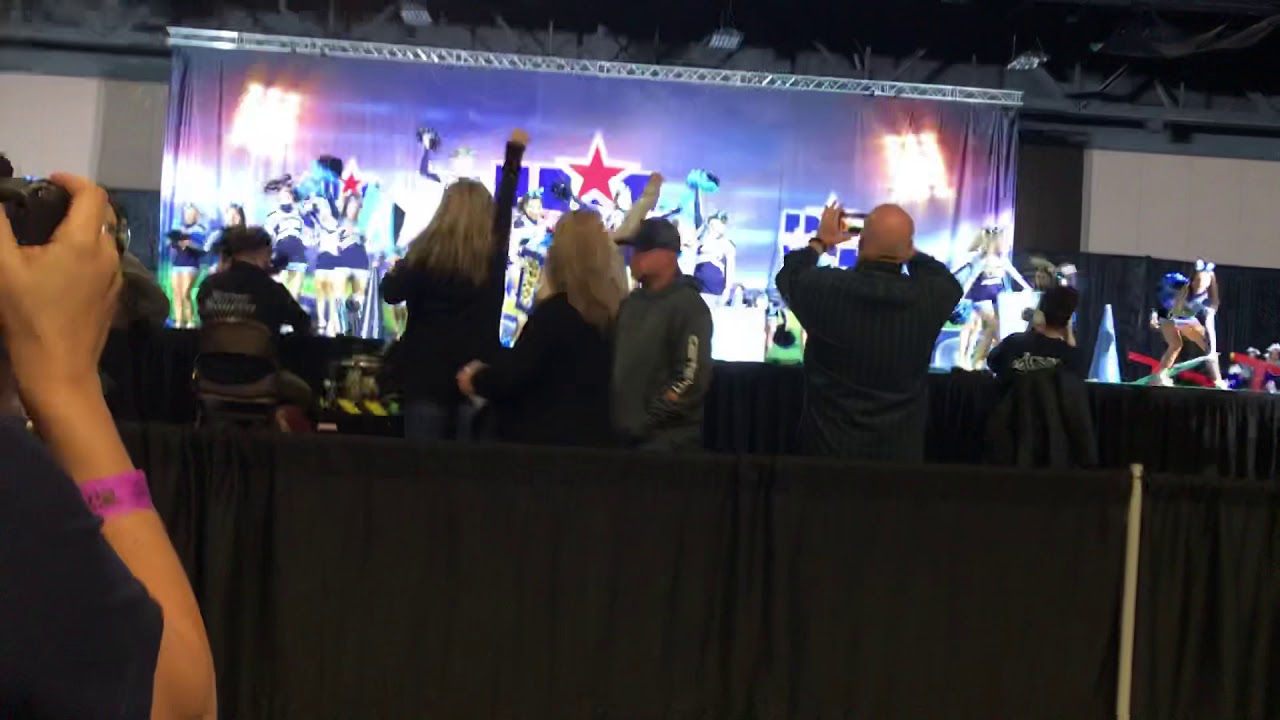 Claudia Taylor Johnson HS UIL Cheer 2018-19