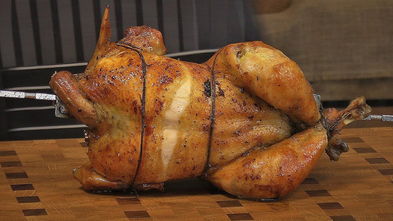 Kurczak z rożna jak z budki  domowe frytki i surówka z kiszonej kapusty / Oddaszfartucha