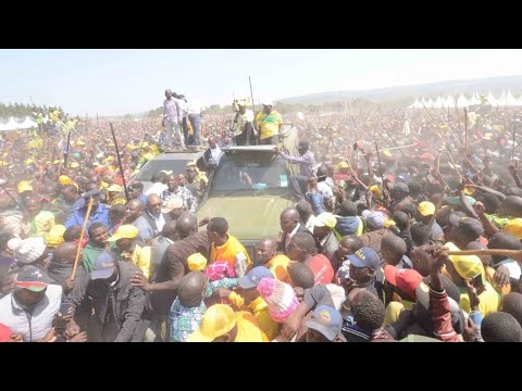 NEVER SEEN BEFORE CROWD IN NAROK AS DP RUTO ATTENDS PATRICK OLE NTUTU'S GUBERNATORIAL BID LAUNCH!!