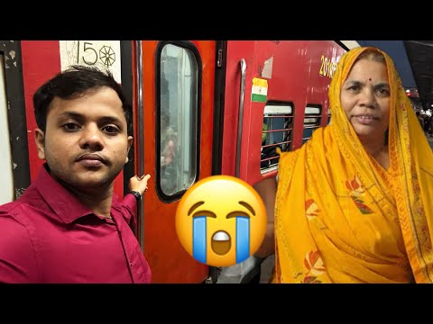 Mummy Gaon Chali Gayi 😭