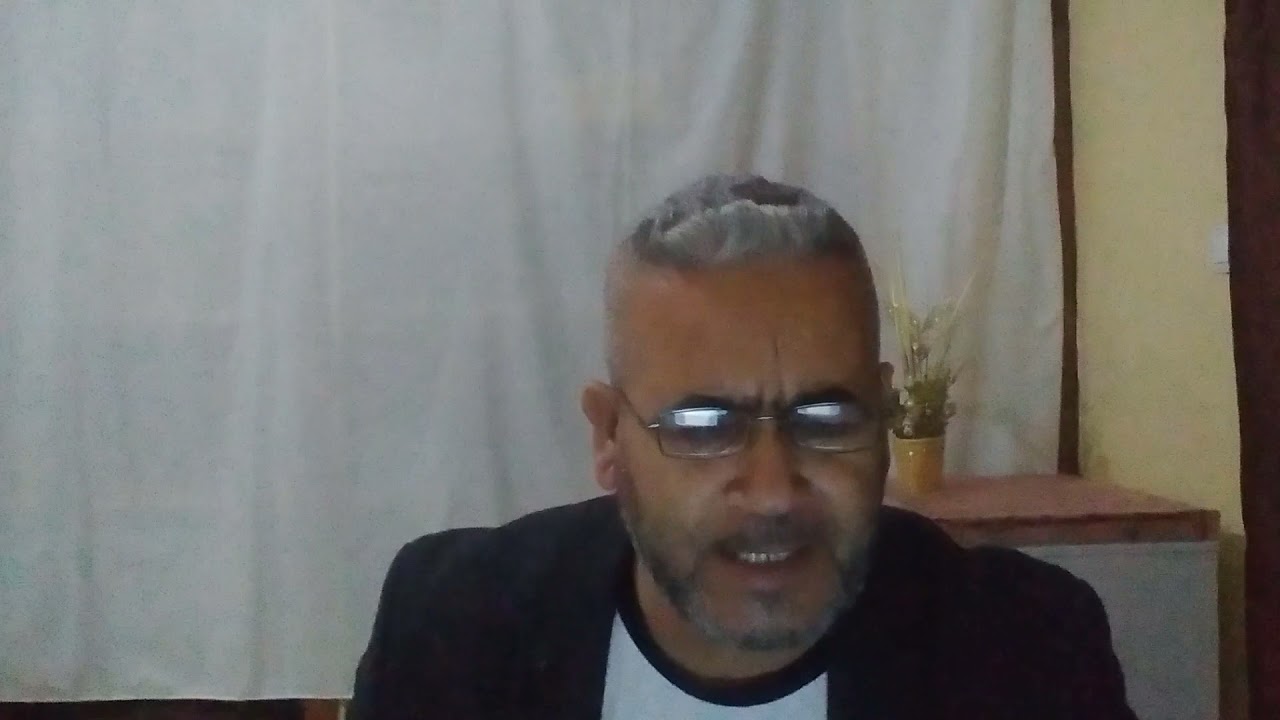 النقد الأدبي الجزائري بين التأصيل  والتاسيس