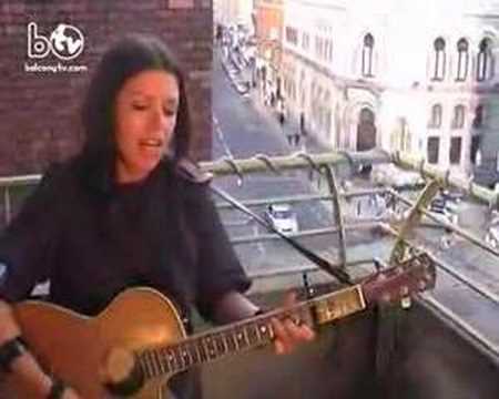 LISA MCLAUGHLIN (BalconyTV)