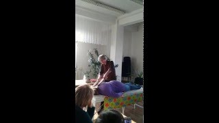 Креольский массаж от Романовича Александра(Хочу пояснить несколько моментов для тех, кто пытается это видео принять, как руководство и просто интересу..., 2016-04-11T22:10:13.000Z)