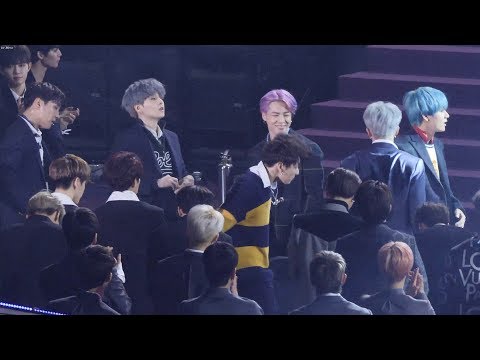 방탄소년단 (BTS) - 대상발표 순간  [4K]  Cam