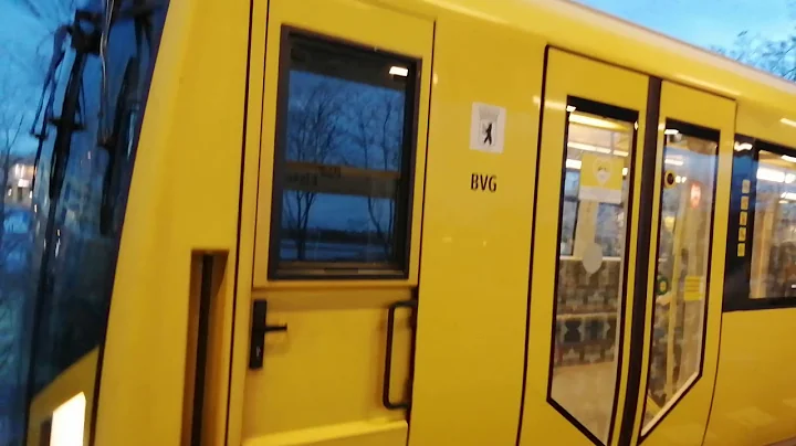 U-Bahn Berlin Elsterwerdaer Platz U5