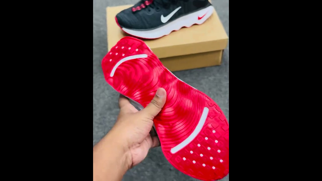 Nike Motiva Walking Shoes