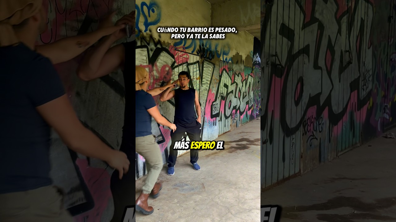 Podrán tener el barrio pero ya te la sabes 😂#humor #comedia #sketch #mibarriomerespalda
