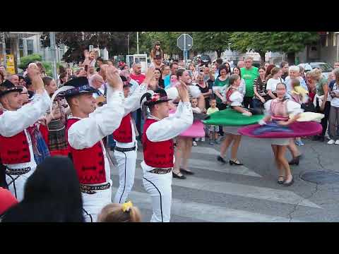 Video: V krajine rozprávok a mýtov: názov krásnych kvetov a legendy s nimi spojené