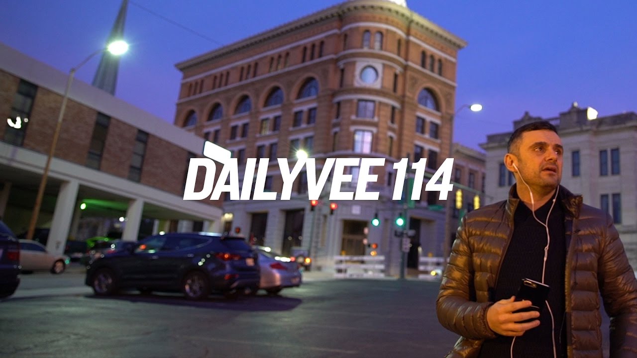 CHATTANOOGA HOLIDAY PARTY | DailyVee 114