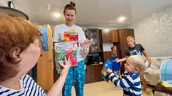 UNBOXING FILIPINO GIFTS WITH MY FAMILY! They are so happy! 