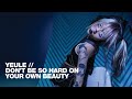 Capture de la vidéo Yeule - Don't Be So Hard On Your Own Beauty | Skullcandy