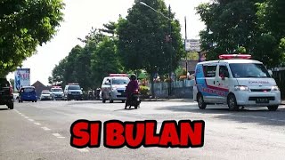 Konvoi Ambulance Di Kota Purwokerto