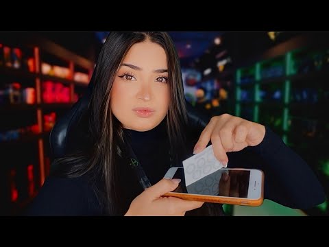 ASMR:ATENDENTE CHATA APLICANDO SUA PELÍCULA!
