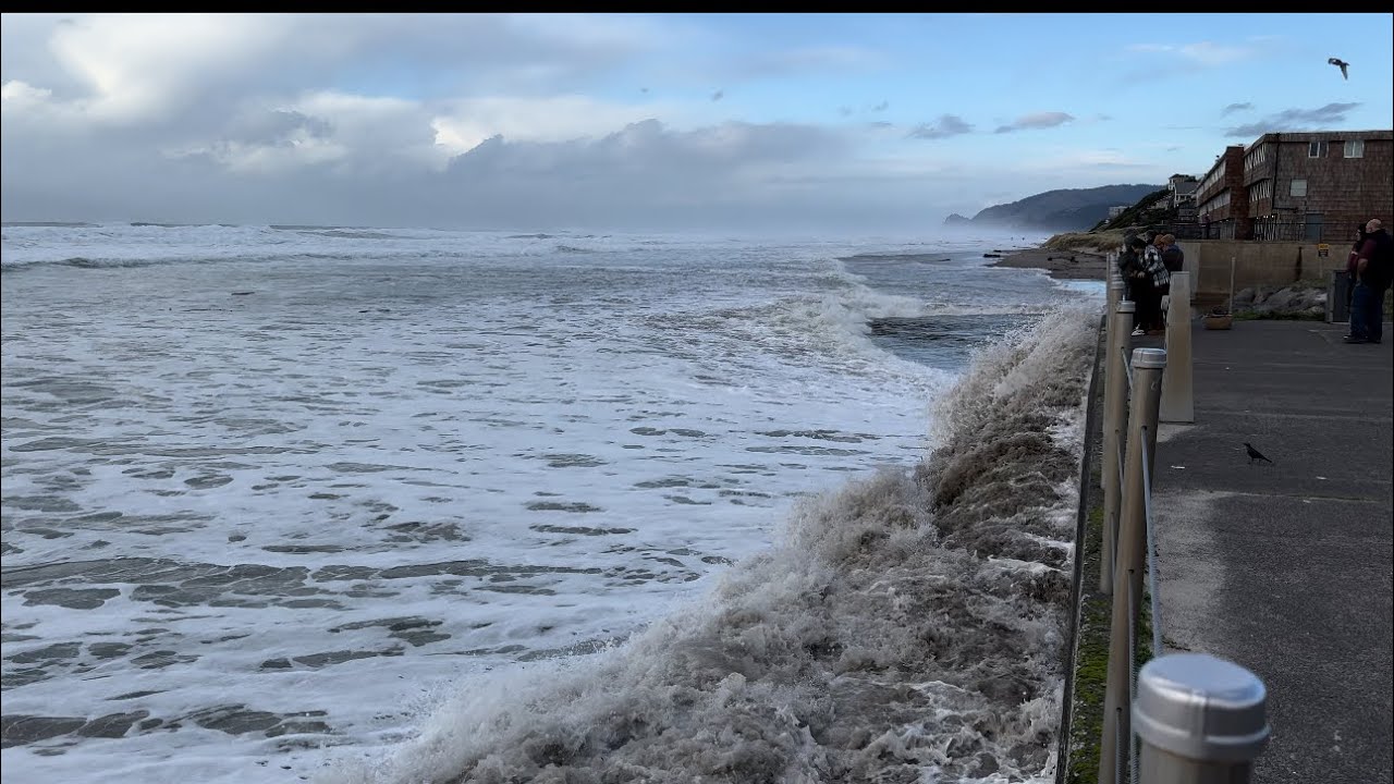 20241120 Lincoln City Oregon high tide YouTube
