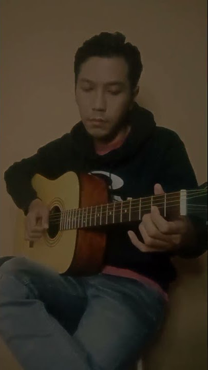 Patient - Guns & Roses ( Solo Acoustic Guitar) | Robie Hands #shorts