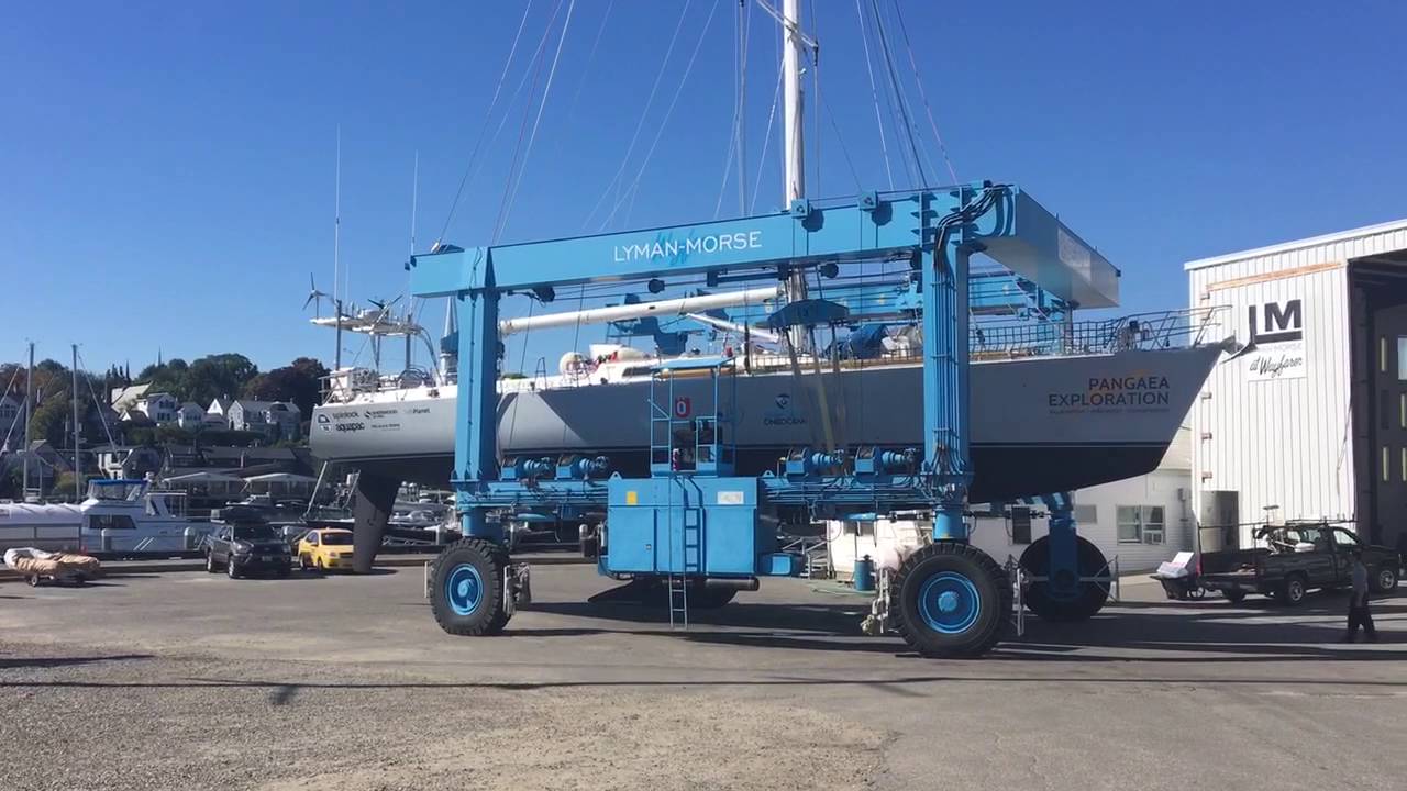 Sea Dragon and our 110 ton Lift