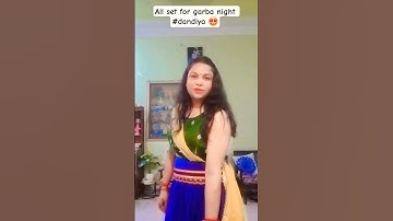 JOOM JOOM | AISHWARYA MAJMUDAR #joomjoom #trending #aishwaryamajmudar #song #garba #dance #shorts