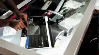 DigaliX presenta... XTable Multitouch. Demo con contenido de Infiniti Cars
