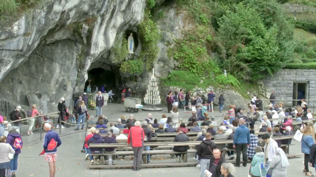 Messe internationale de Lourdes du dimanche September 28, 2025 depuis la basilique Saint-Pie X, du S