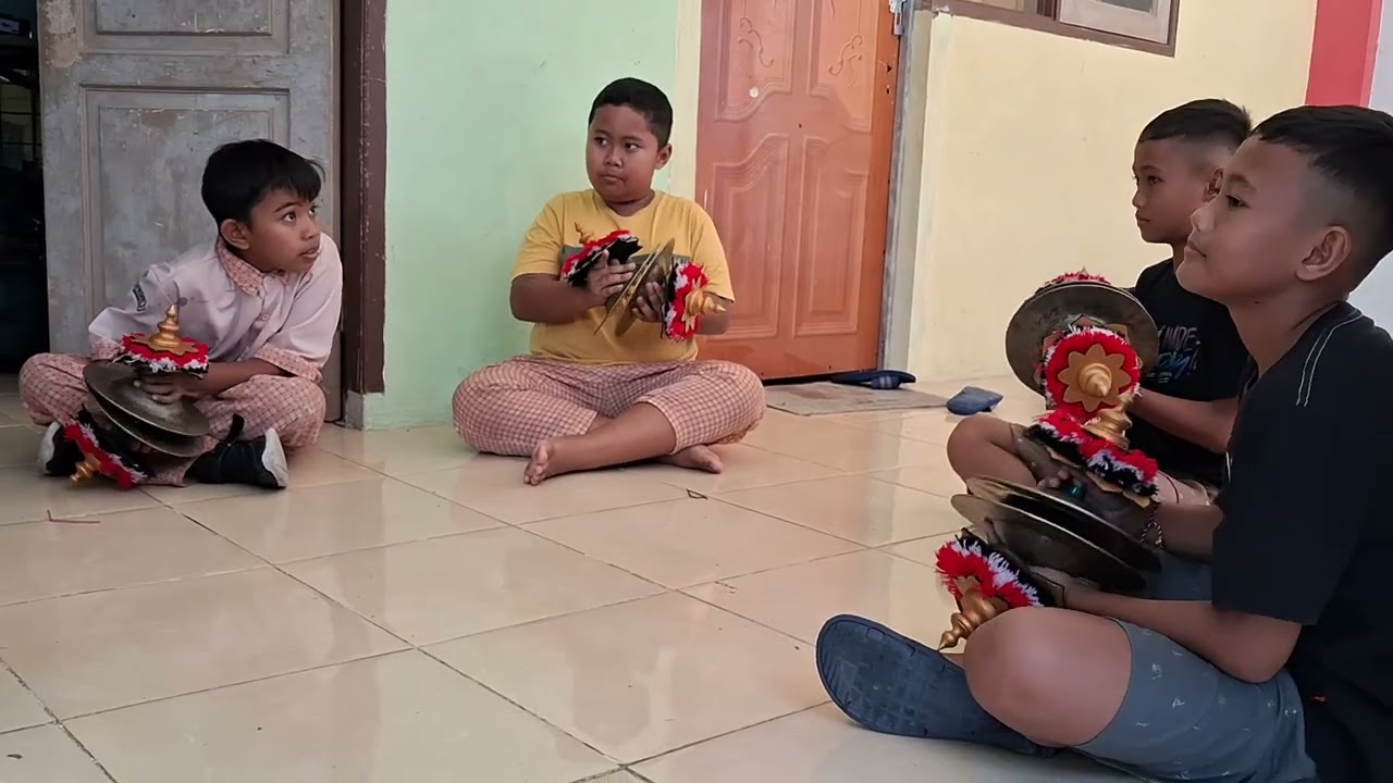 Latihan gendang beleq 3 februari 2026 sdn 2 cakranegara