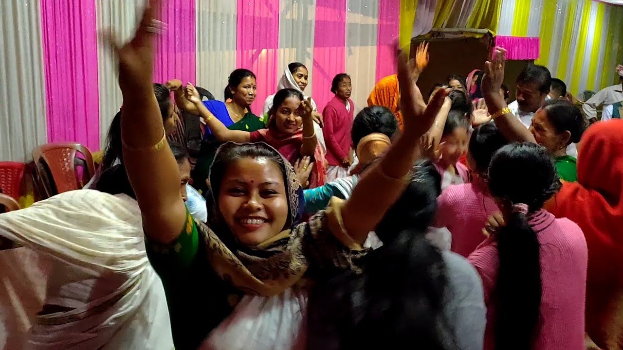 Superhit Band Party Dance | পুৰুষ মহিলাই একেলগে নাচিচে