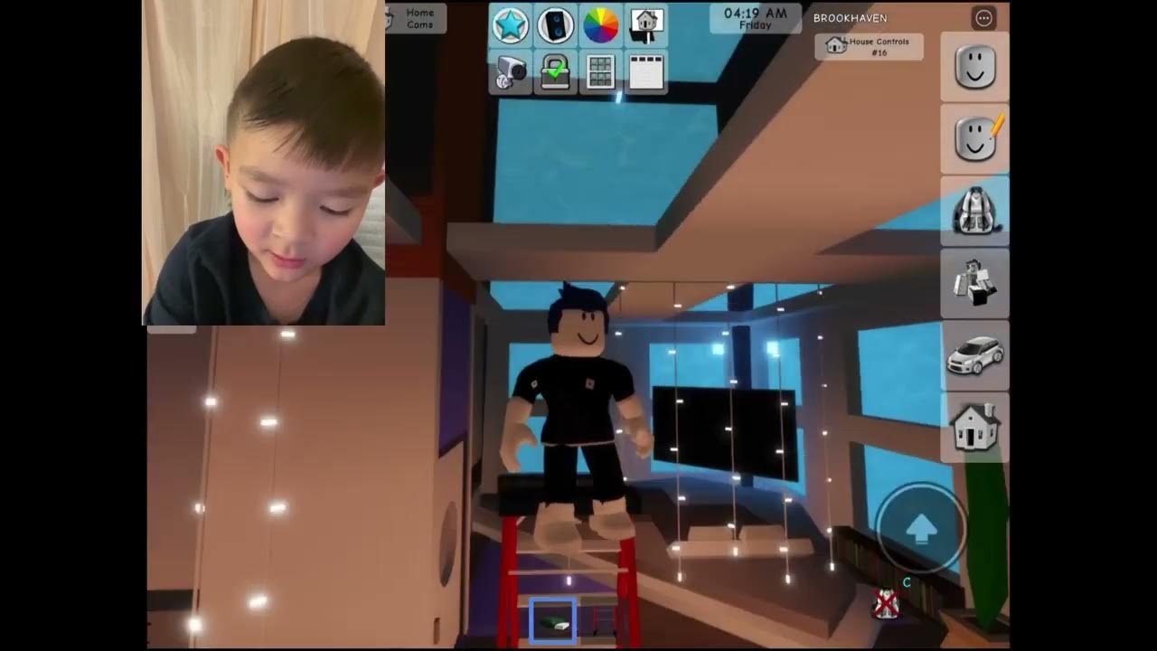 🤫 🤐 SECRETS & HACKS with a sleeping bag in Brookhaven Roblox!!!! 😮 😲