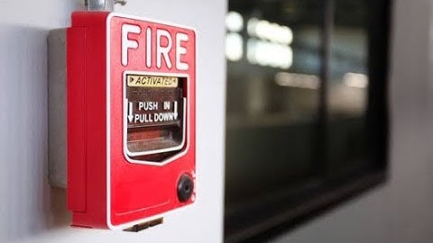 Digital logic and circuits project (Fire alarm and automated sprinkler system)