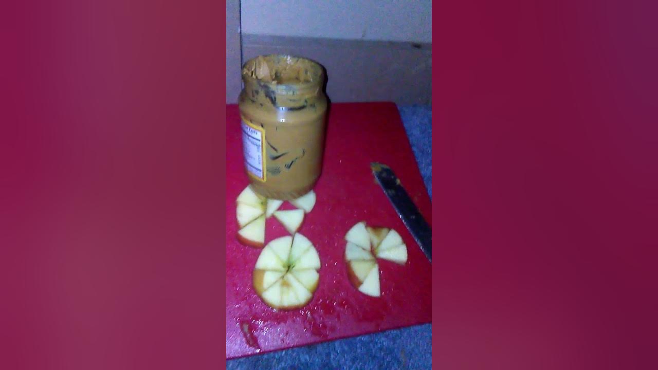 Trap cooking part 1 (Springtrap cooks) - YouTube