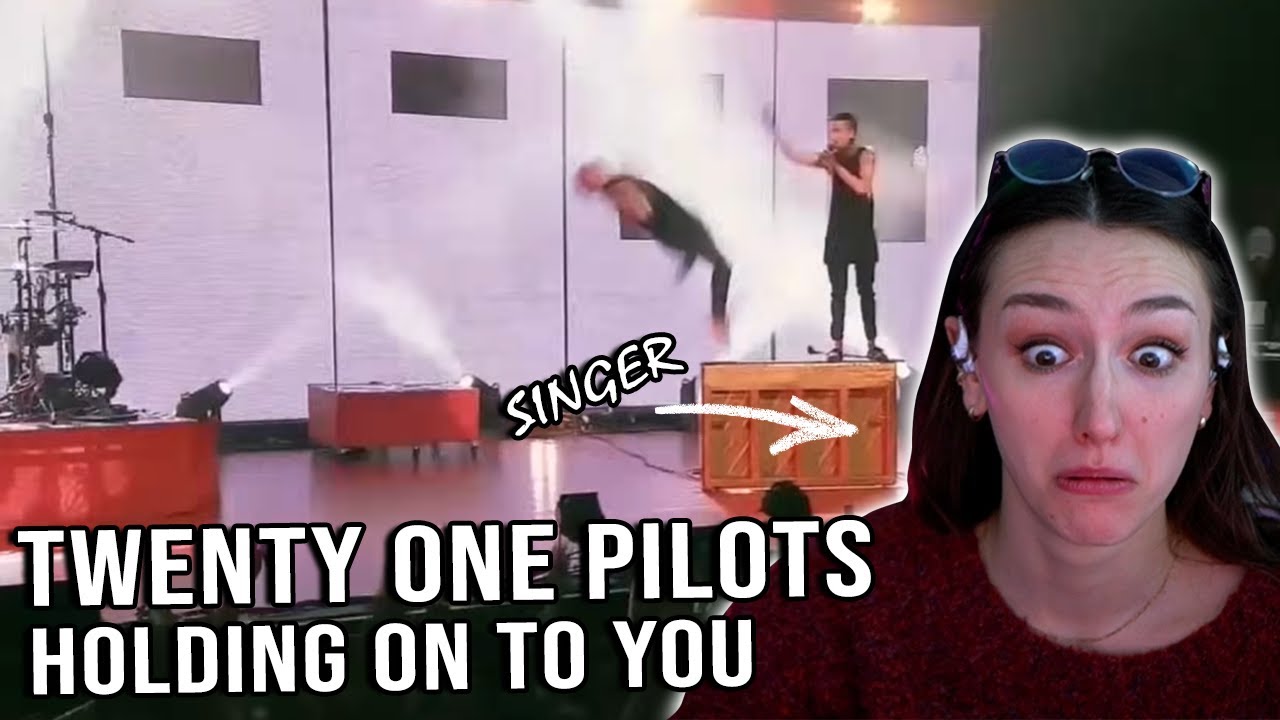 They Just Warm My Heart! | twenty one pilots: Holding On To You | Singer Reacts |