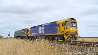 Diesel Locomotives G520 & BL30 Running Light Engine (4/4/2024) - PoathTV Australian Trains by PoathTV - Australian Trains 89 views 1 day ago 2 minutes, 11 seconds