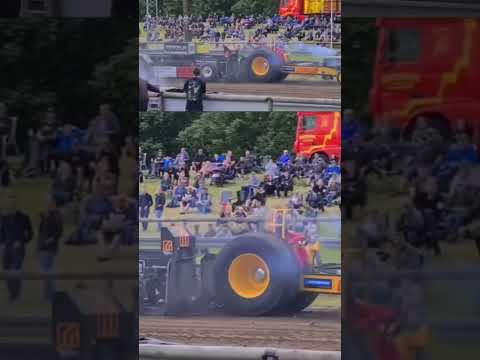 Tractor pulling Engine