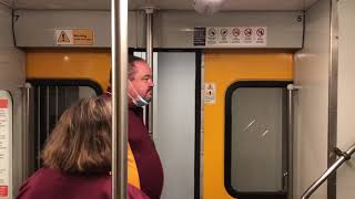 S Set Doors Closing & Opening