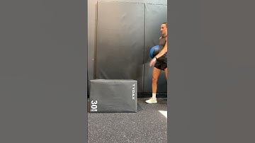 Lateral Single Leg Box Jump with Rotation