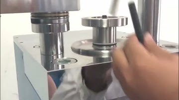 Lab Isostatic Press Operation