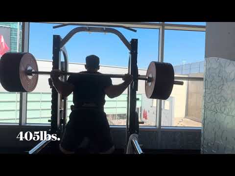 Leg day vlog barbell squats.