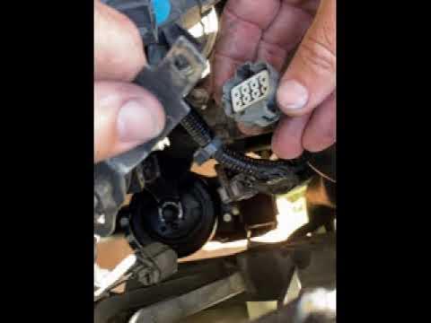 Honda Pilot O2 Sensor Connector Connection - YouTube