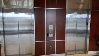 Unknown Hydraulic Elevator At An Office Building In Pittsburgh, PA