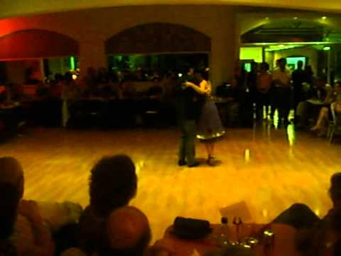 Anita Ponce & Niko Carambas_ El olivo-Juan D'arienzo