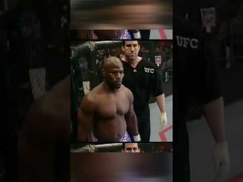 Зверь на борцовском ковре, и в клетке MMA