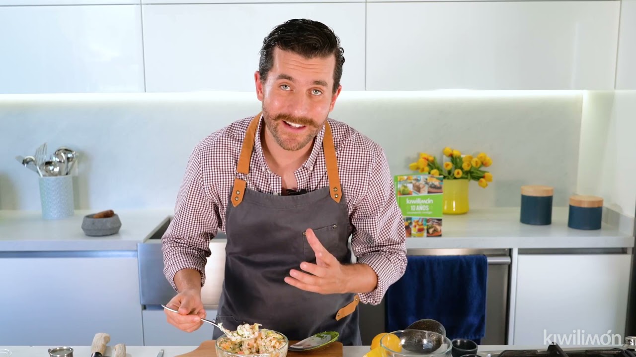 Aguacates rellenos | Clase de cocina Kiwilimón