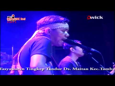 IWAN FALS - DOA PENGOBRAL DOSA, BERANDAL MALAM DI BANGKU TERMINAL || ALBUM TERBAIK IWAN FALS