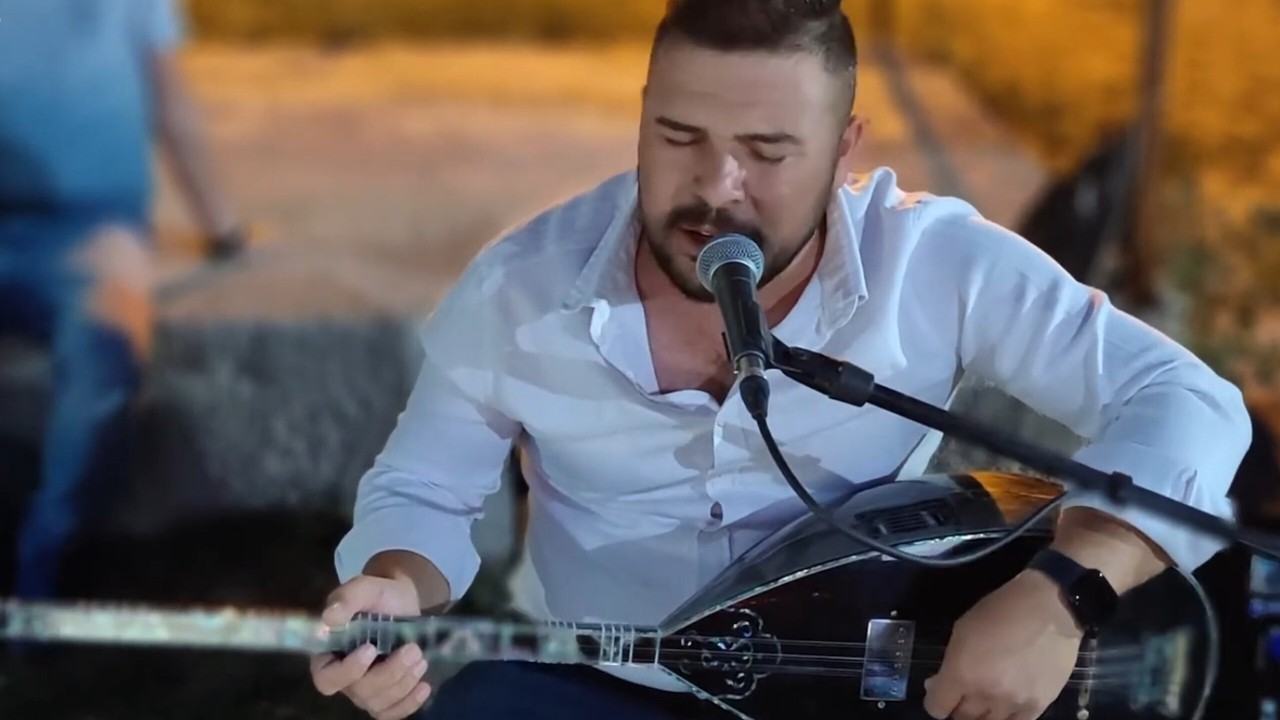 Watch Ramazan Talay - Telli Turnam Selam Götür Sevdiğimin Diyarına | Canlı Performans on YouTube Watch Ramazan Talay - Telli Turnam Selam Götür Sevdiğimin Diyarına | Canlı Performans on YouTube