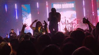 Lauren Sanderson - In The Middle (Live) - Chicago