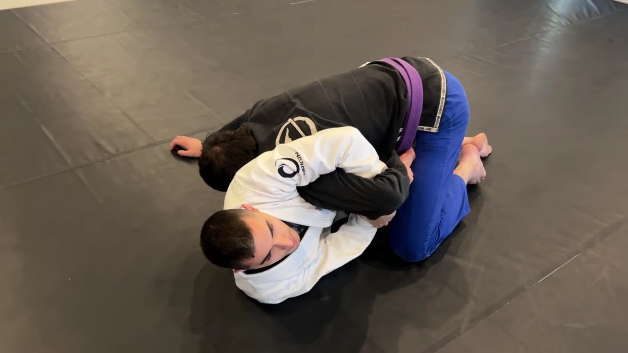 Kimura Trap from Bottom Half Guard