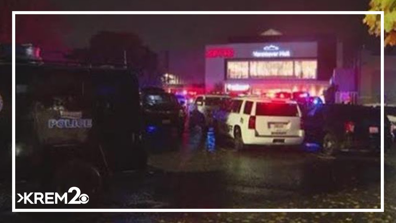 Shooting at Vancouver mall leaves one dead, two injured - YouTube