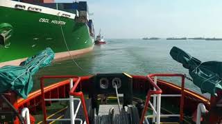 Tug operation | PT PELINDO 3 (Persero) | PT PMS