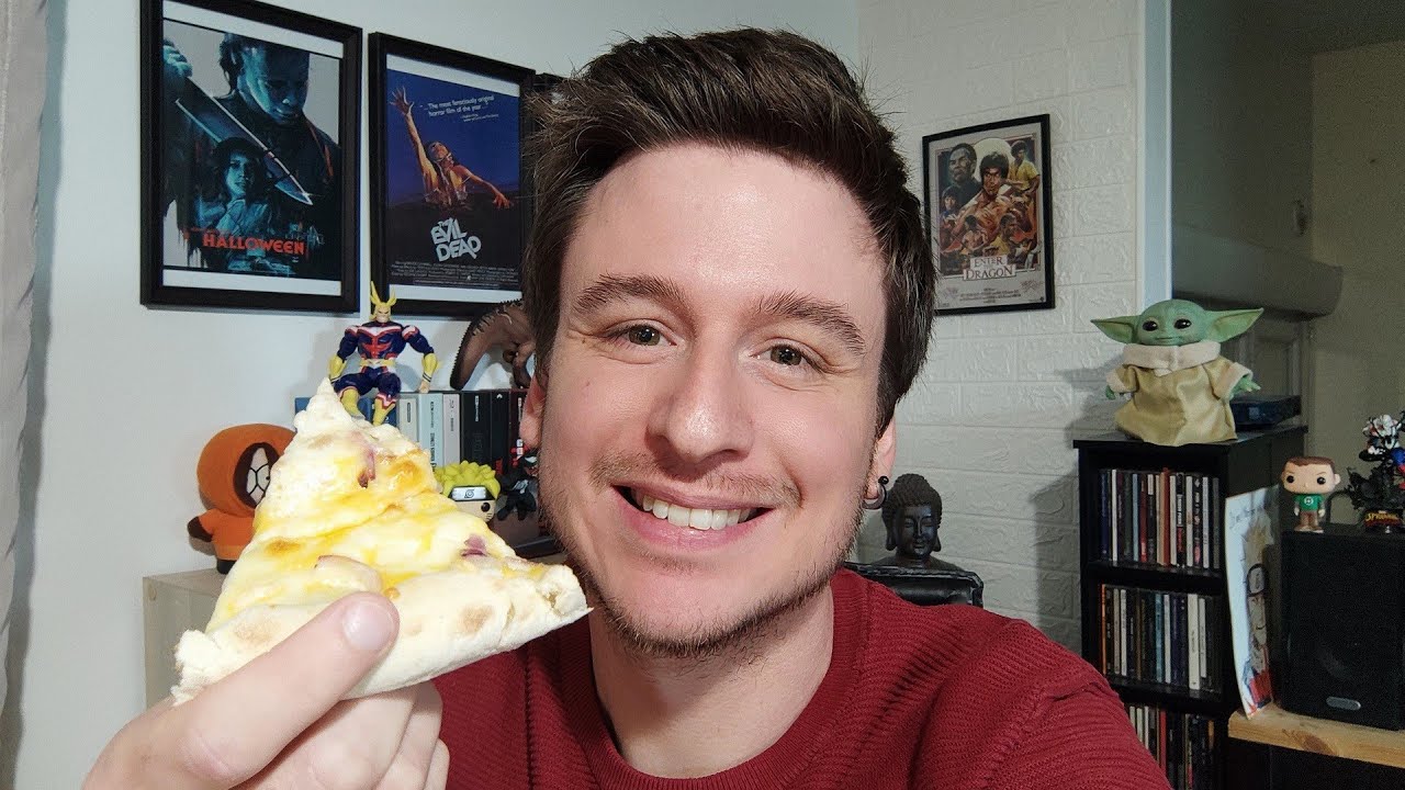 Pizza & Blabla n°5 (Youtube & Projets, Planète des Singes, 2 films d'horreur) - ASMR Français