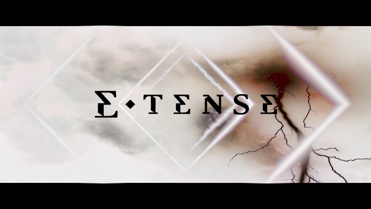 E-TENSE - Haute Couture. Electric